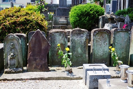 飯盛女郎の墓